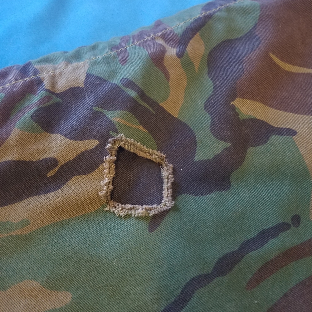 Camo Messenger Bag with Patches - Picture 15 of 15